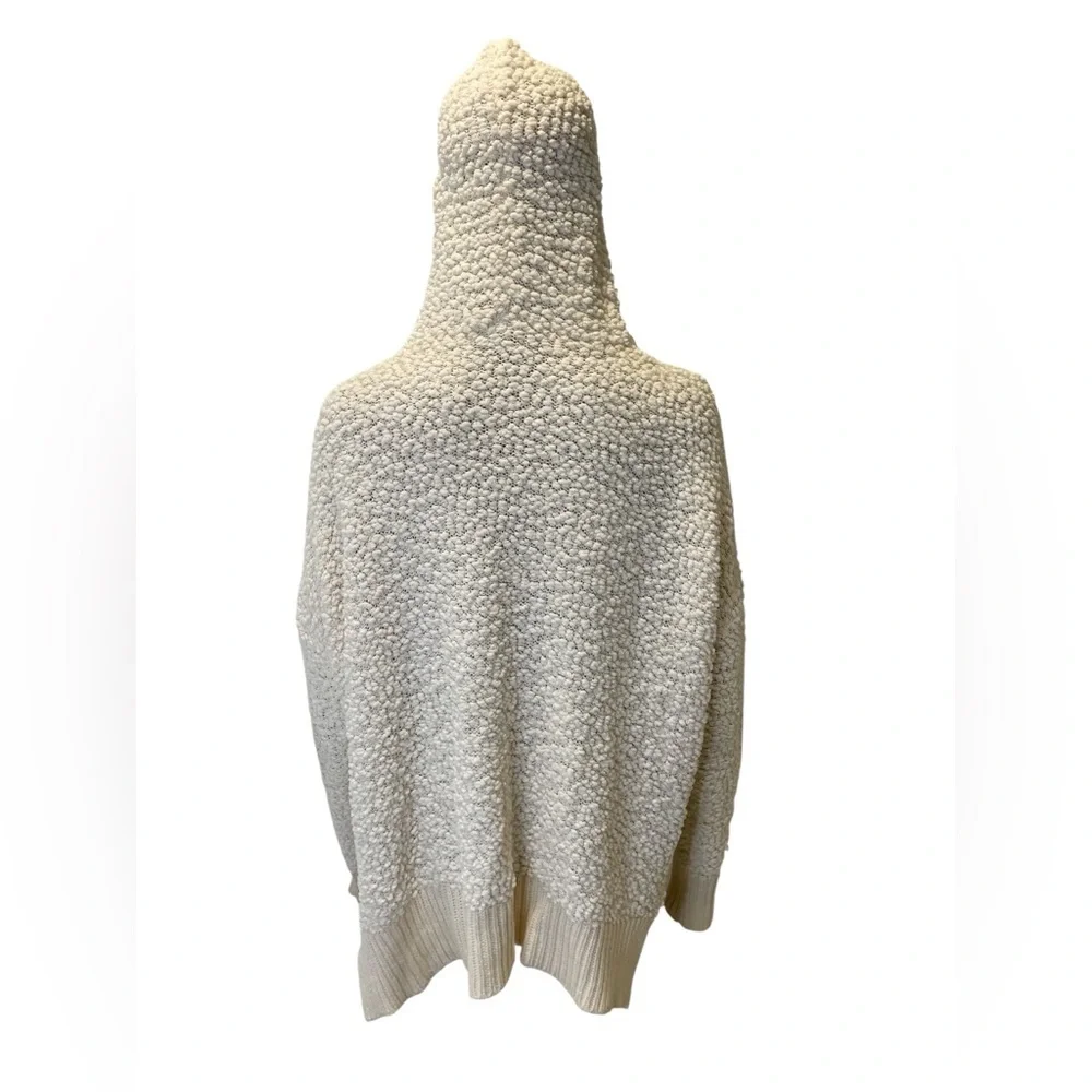 Trend Shop Cozy Cream Hooded Sweater size M/L - Picture 4 of 4